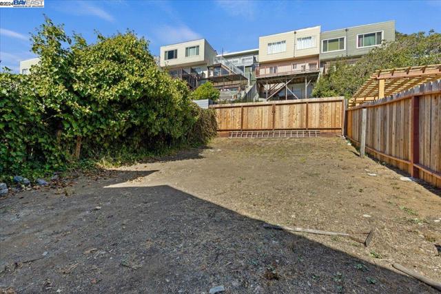 46 Arleta Ave, San Francisco, California 94134, ,Multi-Family,For Sale,Arleta Ave,41078117