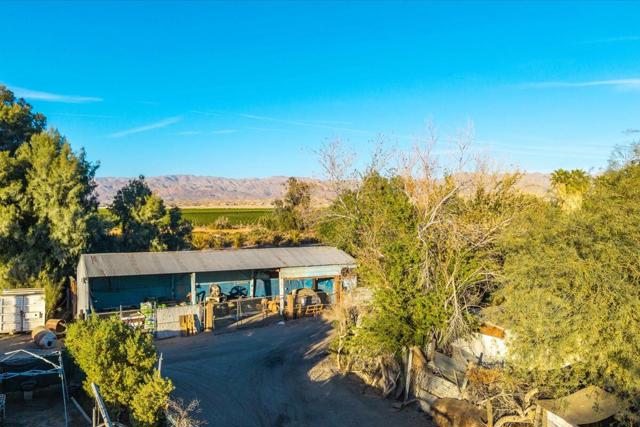49300 Polk Street, Coachella CA: https://media.crmls.org/mediaz/f360438e-73e3-4a04-8657-5a9fb9fbbb92.jpg