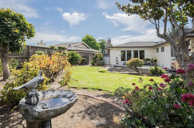 17 San Marcos Court, Salinas CA: https://media.crmls.org/mediaz/f3607d05-c624-4a0e-b73e-1df199e76771.jpg