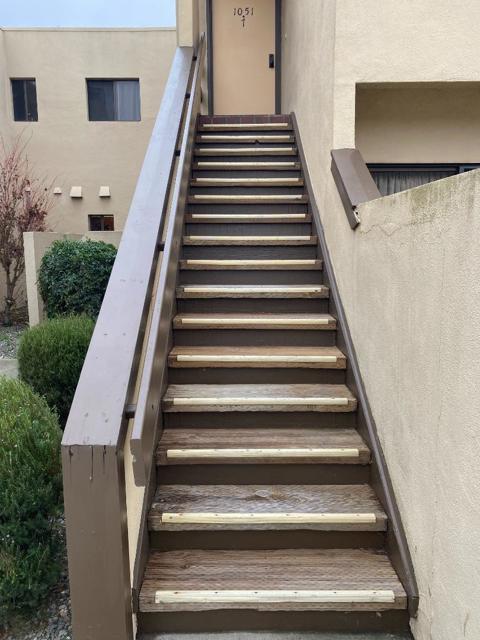 1051 Padre Drive, Salinas CA: https://media.crmls.org/mediaz/f36135b7-1894-4da4-bd36-4f0bfbc61dc5.jpg