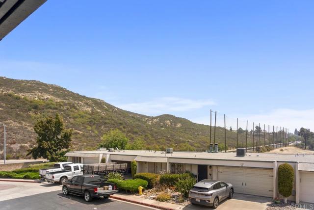 Detail Gallery Image 14 of 34 For 6986 Caminito Perico, San Diego,  CA 92119 - 2 Beds | 2/1 Baths
