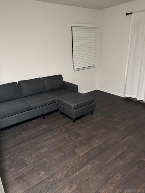 1247 Calistoga Ave, Chula Vista CA: https://media.crmls.org/mediaz/f363192d-284b-49ce-afc9-5dded2a95ee0.jpg