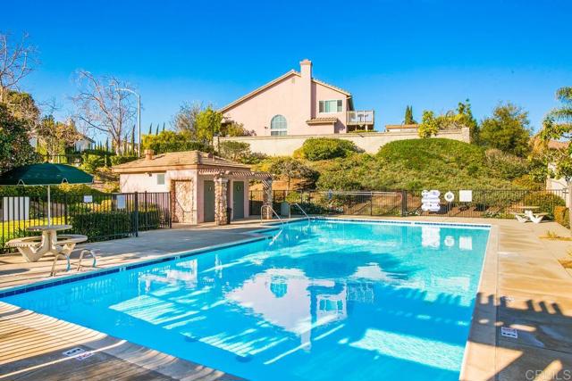 714 Bandak Court, San Marcos CA: https://media.crmls.org/mediaz/f36436bf-44dc-418b-b1e0-e65c5737dfdb.jpg
