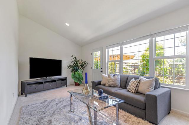 5140 Trade Wind Lane, Fremont CA: https://media.crmls.org/mediaz/f3646df0-9bb5-400d-9d0a-bc80442ed12c.jpg