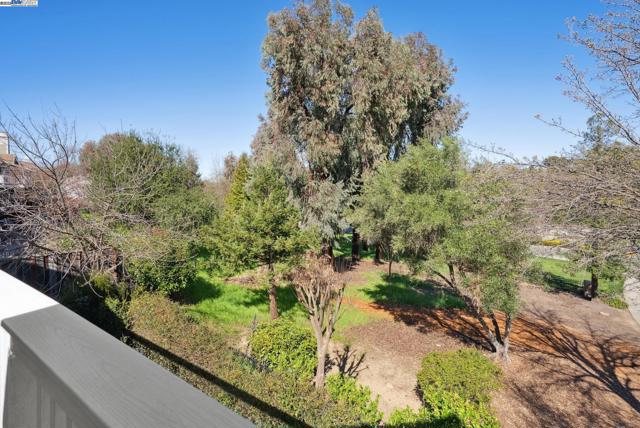 Image 25 of 60 For 4919 Monaco Dr