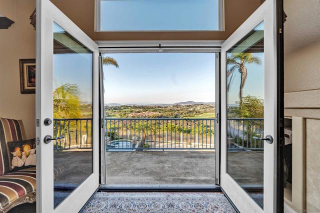 5398 SHANNON RIDGE LN, San Diego CA: https://media.crmls.org/mediaz/f3655712-ea5a-4572-a379-15c75033d7ee.jpg