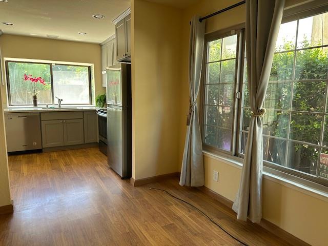 130 Destry Court, San Jose CA: https://media.crmls.org/mediaz/f365bf7c-372f-4738-83a5-dd99d28c8304.jpg