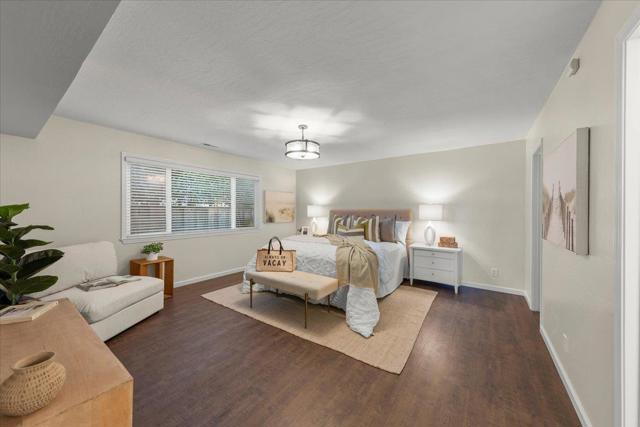 261 Sea Ridge Road, Aptos CA: https://media.crmls.org/mediaz/f366a619-34c6-4ef0-8f26-05d224d80867.jpg