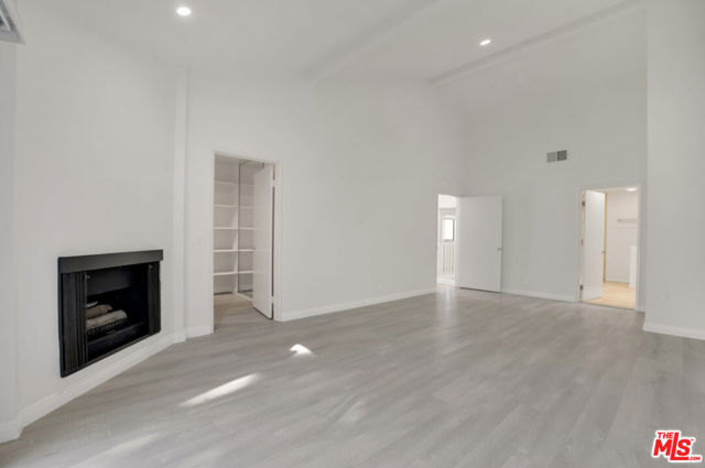 Drew Fenton | 1654 Michael Lane Pacific Palisades CA | MLS: 7380725