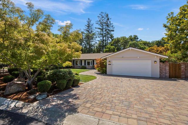 249 Montclair Road, Los Gatos CA: https://media.crmls.org/mediaz/f367e43d-bfab-4998-8fc8-0ce9e16a180d.jpg