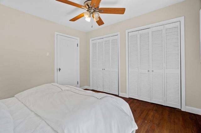 460 San Bruno Avenue, Brisbane CA: https://media.crmls.org/mediaz/f3681d7d-7898-49d9-8062-055466319b9a.jpg
