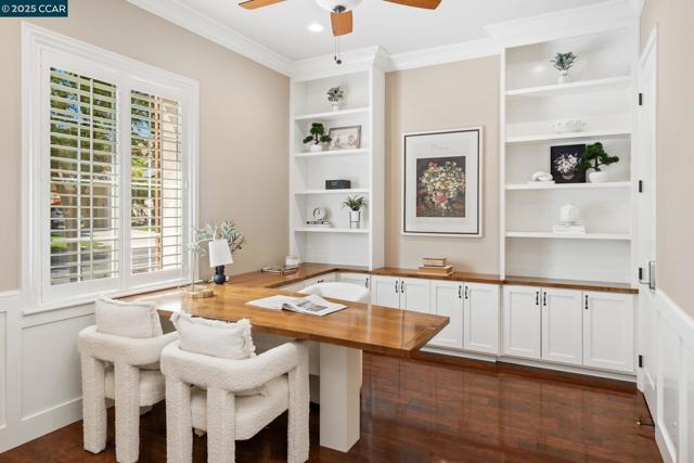 206 Glory Lily Ct, San Ramon CA: https://media.crmls.org/mediaz/f3682d58-9267-4beb-9234-bb9362ef8f70.jpg