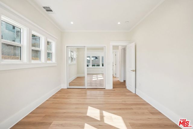 247 S Benton Way, Los Angeles CA: https://media.crmls.org/mediaz/f36888b6-f8d2-4e22-853f-4980848809fd.jpg