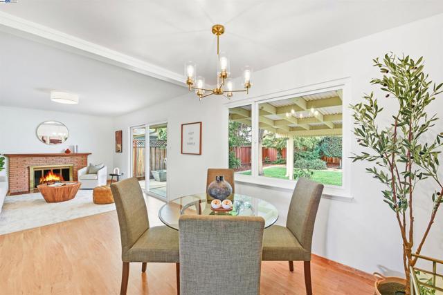 Image 17 of 41 For 5169 Lawler Ave