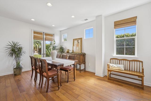 1266 Mariposa Rd, Carlsbad CA: https://media.crmls.org/mediaz/f36b6fdf-de6c-4819-9d6a-3e22550814b6.jpg