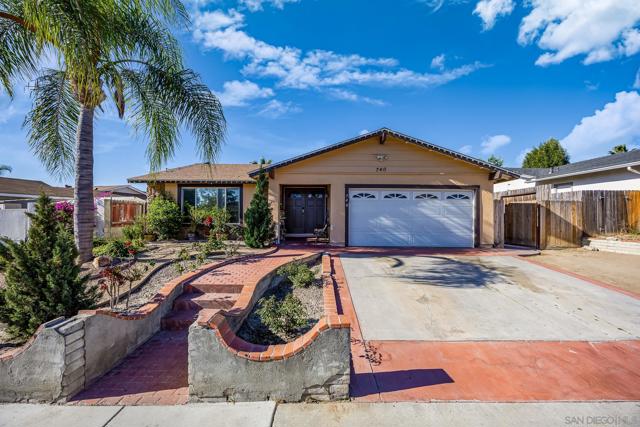 740 Melrose Pl, Vista, California 92083, 5 Bedrooms Bedrooms, ,2 BathroomsBathrooms,Single Family Residence,For Sale,Melrose Pl,250000638SD