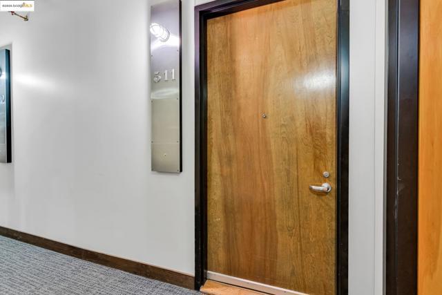 1500 Park Ave, Emeryville CA: https://media.crmls.org/mediaz/f36e6d37-83ac-4e46-b2bd-40d8088385dc.jpg