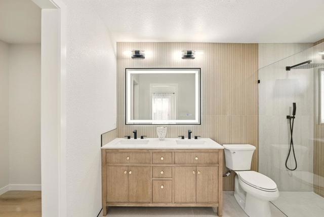 1180 Peterson Drive, Gilroy CA: https://media.crmls.org/mediaz/f36ff4aa-4481-4a57-a866-590b812af42f.jpg