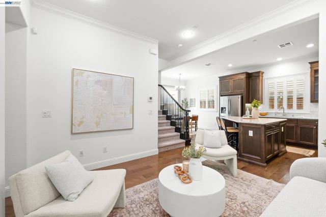 5119 Rowan Drive, San Ramon CA: https://media.crmls.org/mediaz/f371809c-9434-4a01-9cbf-0ae28c36ef59.jpg