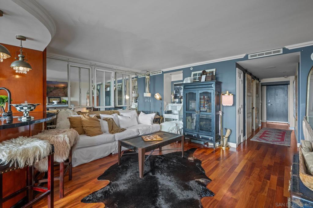 MLS #250034740SD img 2