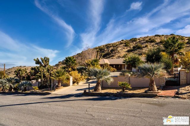Image 3 for 54045 Ridge Rd, Yucca Valley, CA 92284