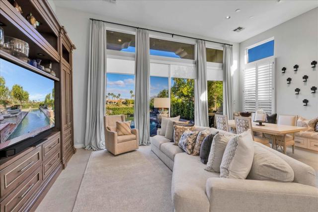 48385 Vista Calico, La Quinta CA: https://media.crmls.org/mediaz/f373a5b0-23f8-484c-93a6-e7bb63c96458.jpg