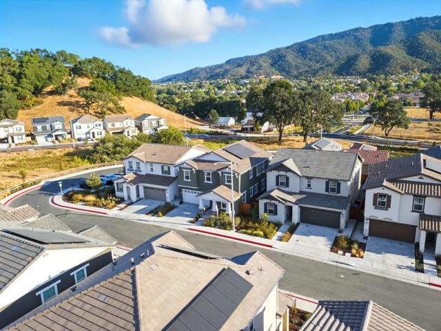 2520 Pasture Street, Gilroy CA: https://media.crmls.org/mediaz/f373af03-d676-4d51-9a09-ab1fc9361166.jpg