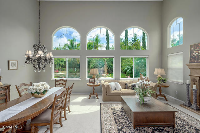 4566 Bluewood Court, Moorpark CA: https://media.crmls.org/mediaz/f3750b6d-288c-4380-990f-da303bfc284e.jpg
