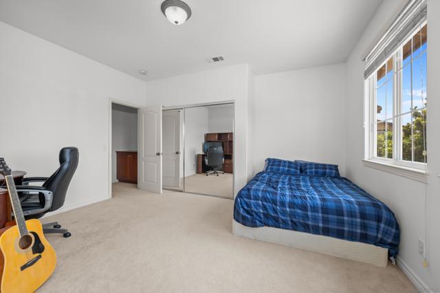 13226 Ireland Ln, San Diego CA: https://media.crmls.org/mediaz/f375ae0b-4f6d-44ca-8bb7-e20d8c2c4f6b.jpg