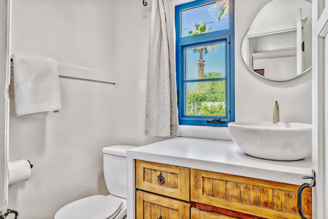 52862 Eisenhower Drive Drive, La Quinta CA: https://media.crmls.org/mediaz/f377b286-e443-4ffe-82d6-39f9dcb725ba.jpg