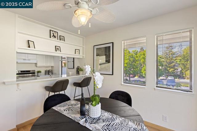 50 Mozden Ln, Pleasant Hill CA: https://media.crmls.org/mediaz/f3789dc3-edd8-4714-9266-62b25de67e46.jpg
