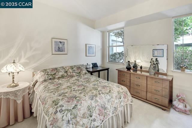 5910 Horsemans Canyon Dr, Walnut Creek CA: https://media.crmls.org/mediaz/f37951a5-2b17-487c-824e-9a9b897b8489.jpg