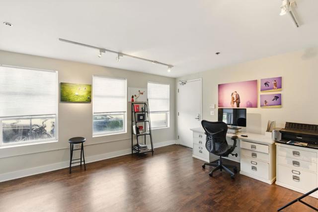 1000 Pennsylvania Avenue, San Francisco CA: https://media.crmls.org/mediaz/f3799f43-a850-4230-9bc2-97c924ad1610.jpg