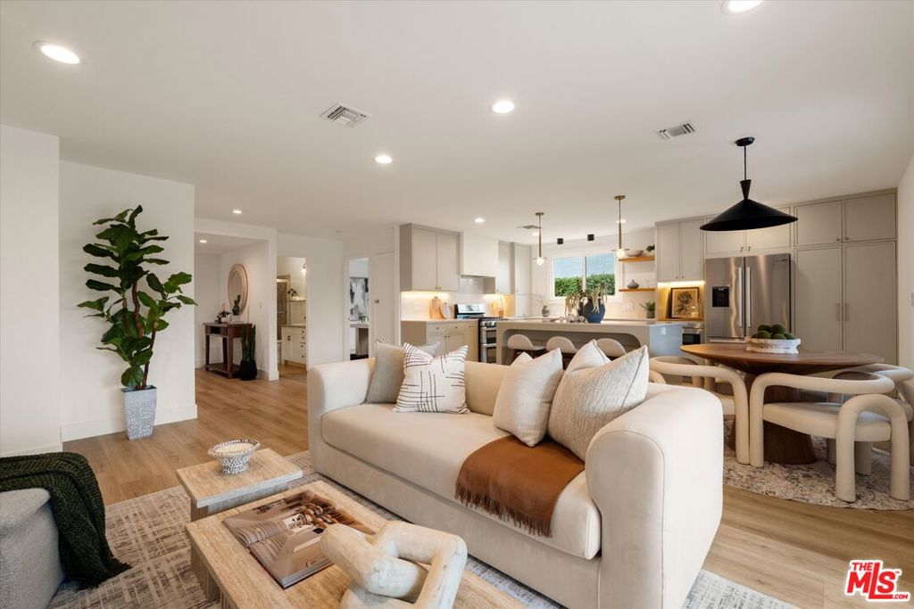 MLS #26869571 image #18