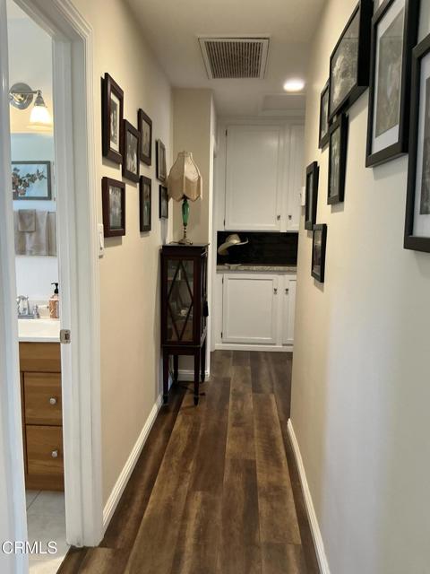 285 Second Street, Moorpark CA: https://media.crmls.org/mediaz/f37a9dad-0898-42b2-bfda-8923b3c287e2.jpg