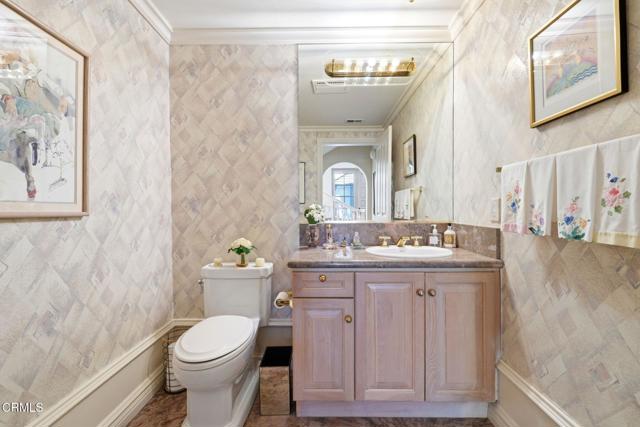 Detail Gallery Image 26 of 72 For 2317 Canyonback Rd, Los Angeles,  CA 90049 - 5 Beds | 5/1 Baths