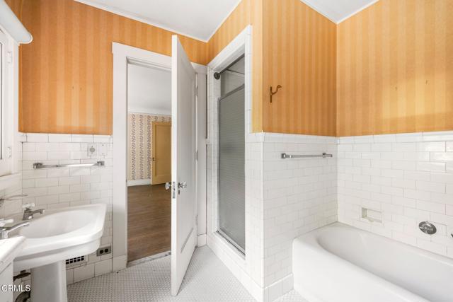Detail Gallery Image 16 of 19 For 1245 Oak Grove Ave, San Marino,  CA 91108 - 9 Beds | 4/1 Baths