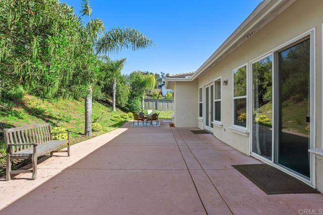 Detail Gallery Image 33 of 36 For 435 Sandalwood Ct, Encinitas,  CA 92024 - 4 Beds | 2/1 Baths