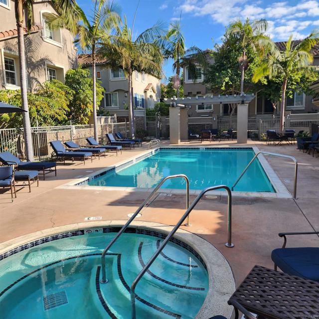 Detail Gallery Image 37 of 39 For 4035 Bluff View Way, Carlsbad,  CA 92008 - 4 Beds | 2/1 Baths