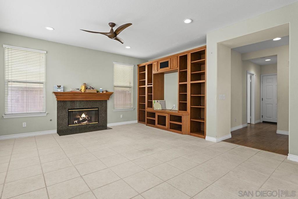 MLS #250043701SD image #26