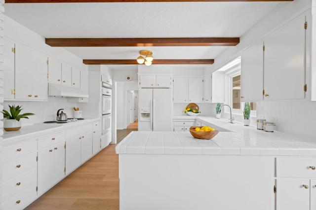 761 Woodstock Lane, Los Altos CA: https://media.crmls.org/mediaz/f3807aa7-ad1e-4a52-98c8-b8aa618b1eb4.jpg