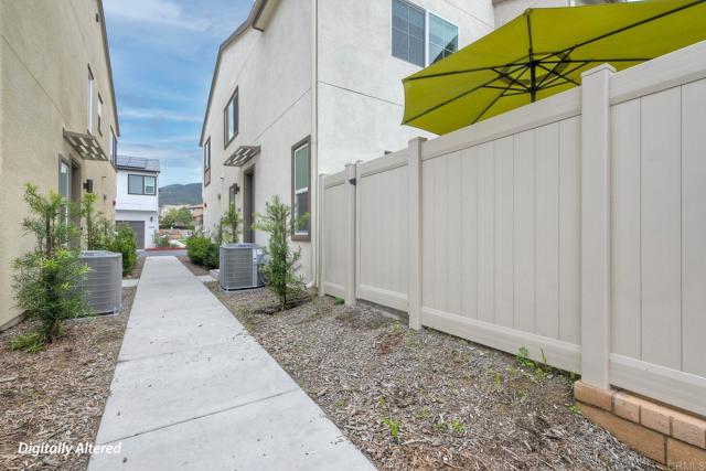 35265 Blossom Pl, San Diego County, CA 92028 photo 32