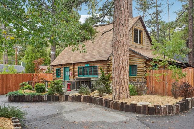 25750 Alderwood, Idyllwild CA: https://media.crmls.org/mediaz/f382d46e-766d-477e-8141-464f3dc7767a.jpg