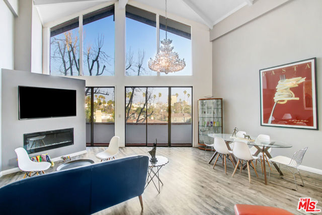 Details for 831 Gretna Green Way 302, Los Angeles, CA 90049