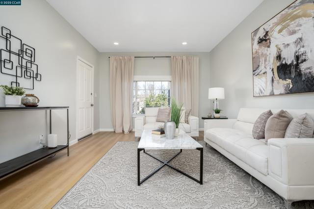 1518 Dunn Ave, Richmond CA: https://media.crmls.org/mediaz/f385517b-e267-4857-857f-b0498f3cf235.jpg