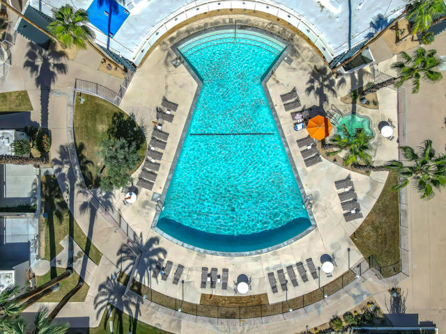 1111 E Palm Canyon Drive, Palm Springs CA: https://media.crmls.org/mediaz/f38602a6-07e3-4be9-b31b-44d3e121b2b3.jpg