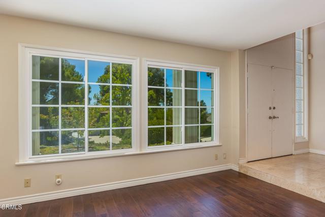 Detail Gallery Image 12 of 36 For 2225 Calle Riscoso, Thousand Oaks,  CA 91362 - 4 Beds | 3 Baths