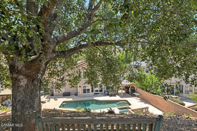 751 Lynnmere Drive, Thousand Oaks CA: https://media.crmls.org/mediaz/f38898c4-cc13-49c2-a27e-cf728f018d90.jpg