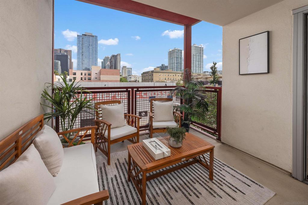 875 G Street - photo 2