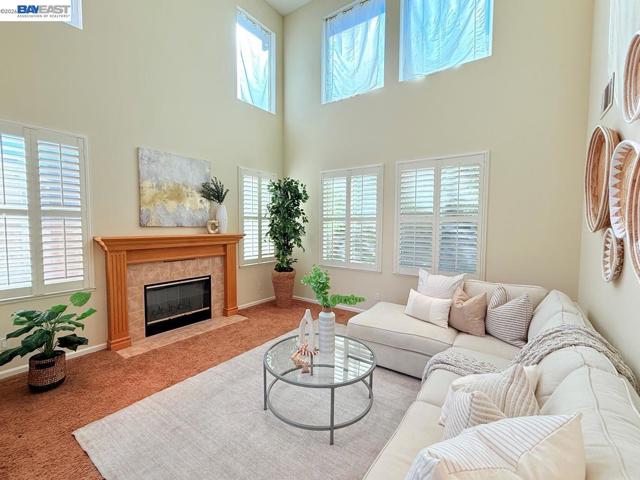 Image 9 of 60 For 3329 Lair Way